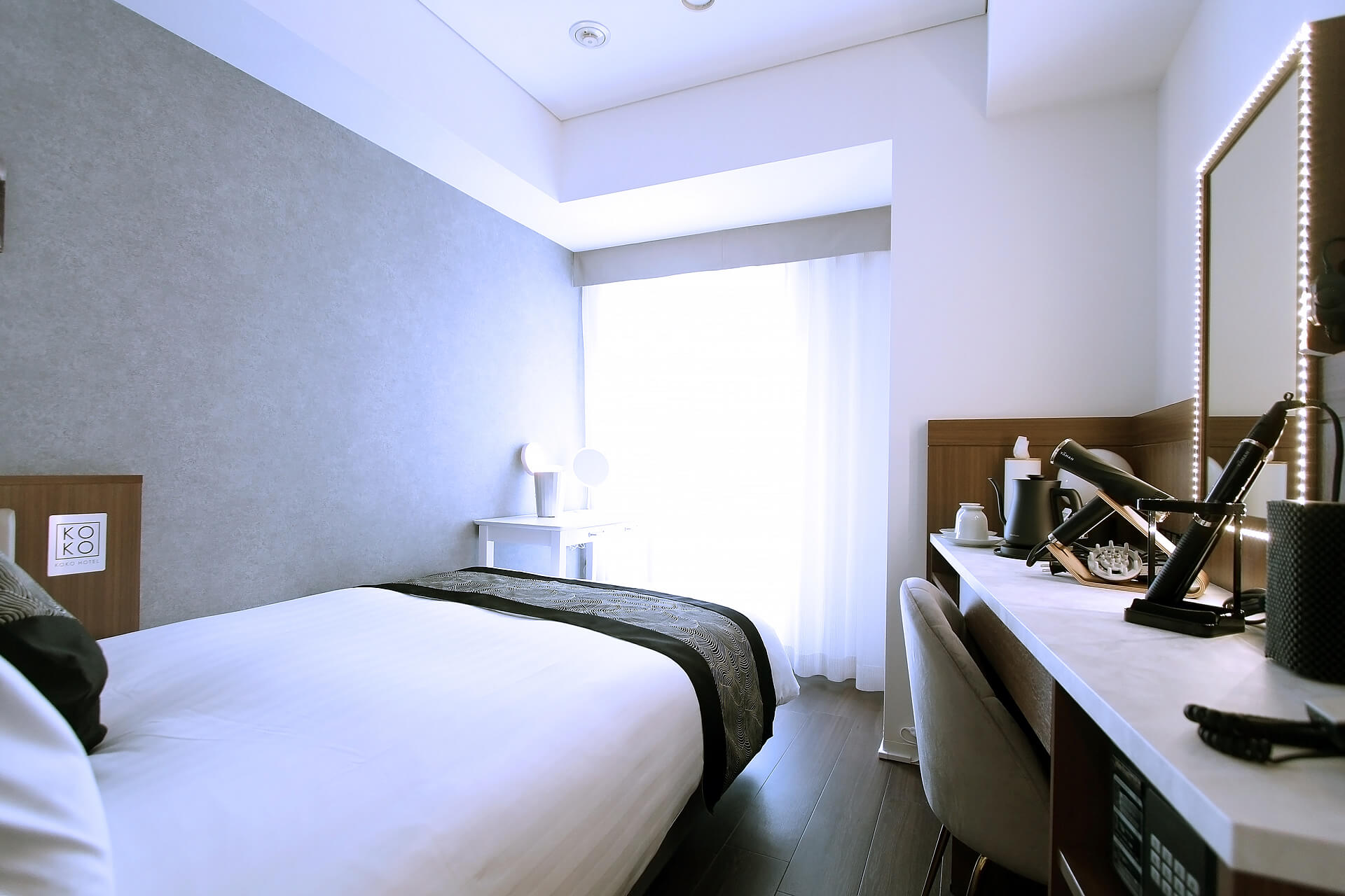 フェイスリフトセミダブル – ヤーマンコンセプトルーム｜KOKO HOTEL 銀座一丁目